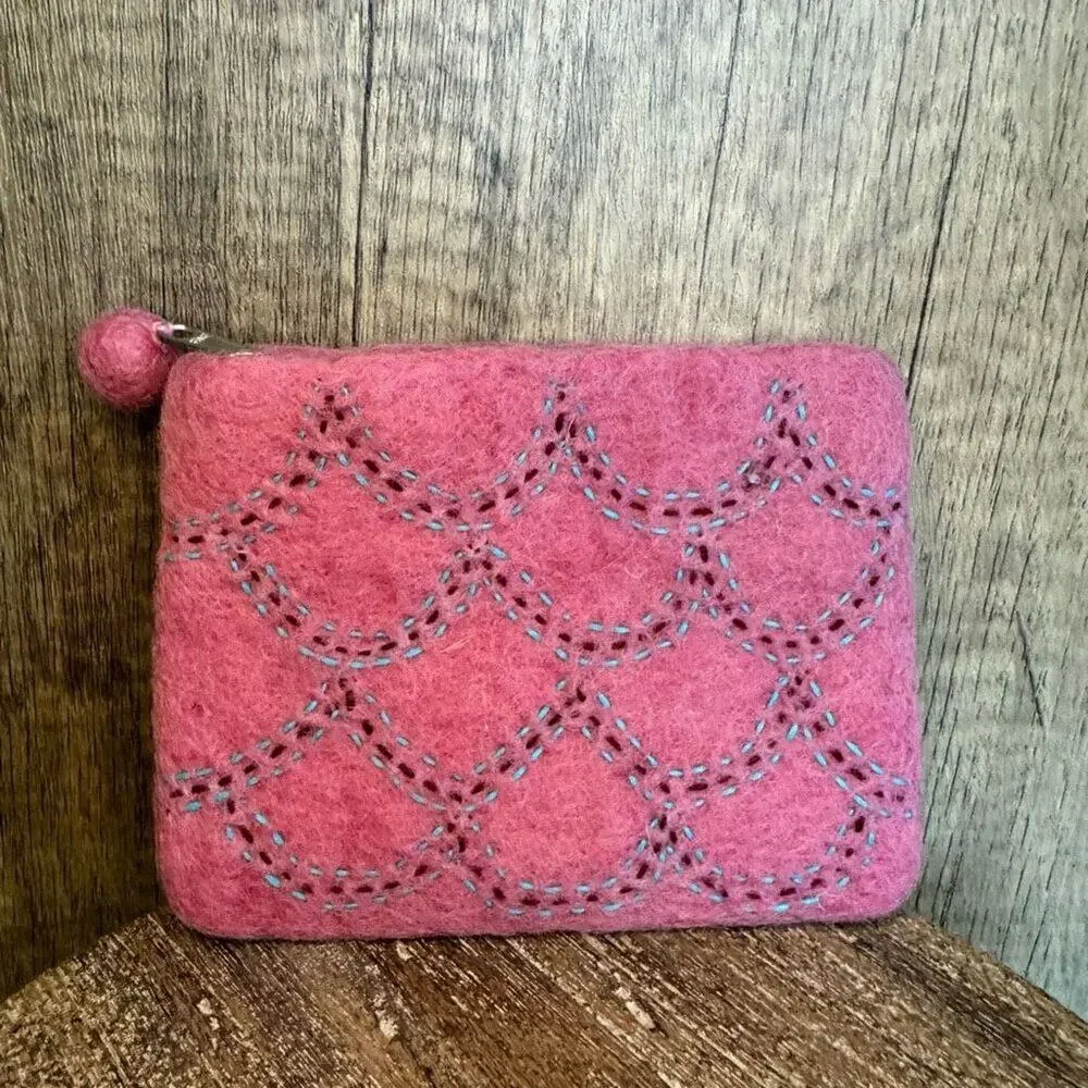Felted Wool Coin Purse Wallet Pink Purse Accessory Pink Scallop New FAST SHIP
